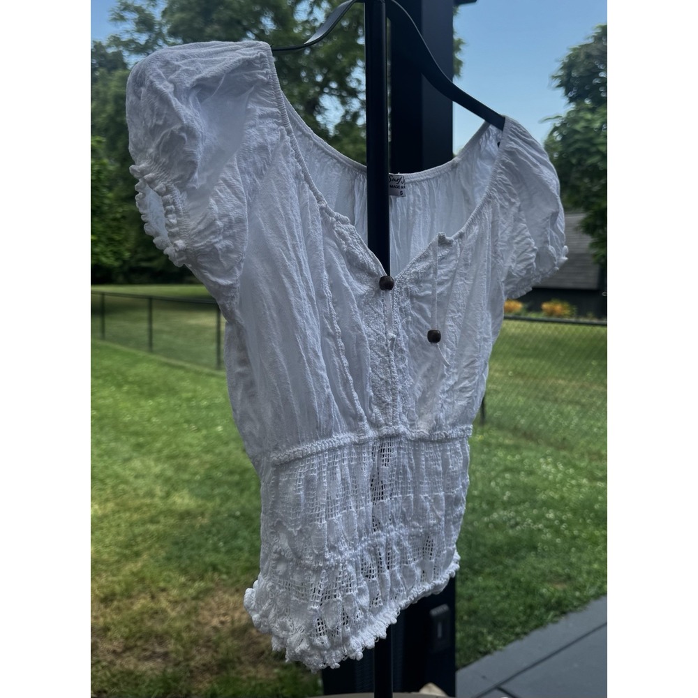 Surf Style Women's Small White Boho Crochet Lace Peasant Blouse Top Made in Peru